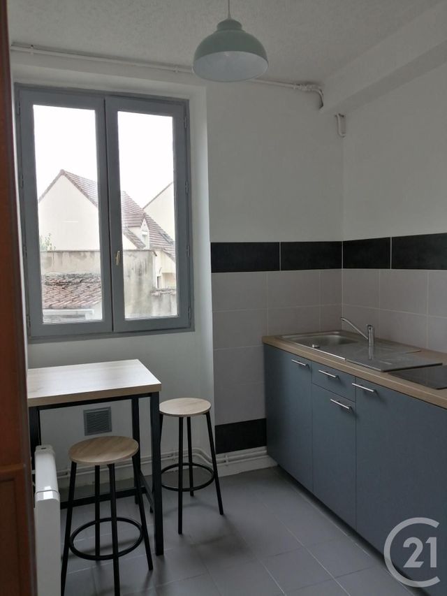 Afficher la photo en grand Appartement F1 à louer - 1 pièce - 23.8 m2 - BROU SUR CHANTEREINE - 77 - ILE-DE-FRANCE - Century 21 Victoire Immobilier