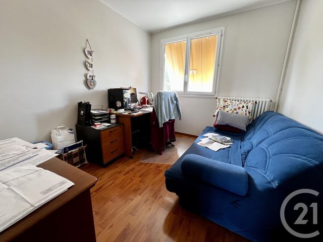 Appartement F4 à vendre - 4 pièces - 73.0 m2 - BROU SUR CHANTEREINE - 77 - ILE-DE-FRANCE - Century 21 Victoire Immobilier