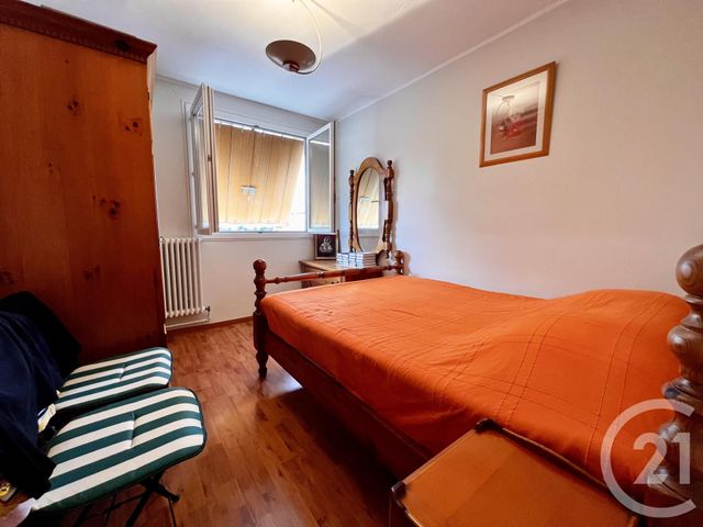 Appartement F4 à vendre - 4 pièces - 73.0 m2 - BROU SUR CHANTEREINE - 77 - ILE-DE-FRANCE - Century 21 Victoire Immobilier