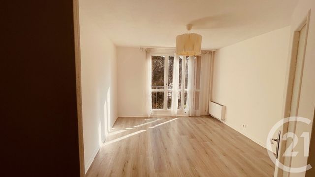Appartement F3 à vendre - 3 pièces - 61.41 m2 - BROU SUR CHANTEREINE - 77 - ILE-DE-FRANCE - Century 21 Victoire Immobilier