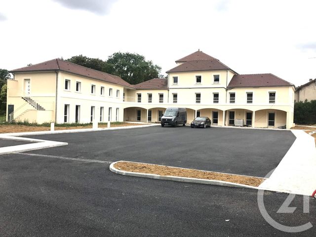 Appartement à louer COUILLY PONT AUX DAMES