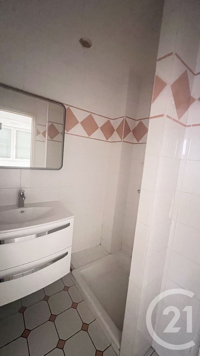 maison à vendre - 7 pièces - 190.0 m2 - BROU SUR CHANTEREINE - 77 - ILE-DE-FRANCE - Century 21 Victoire Immobilier