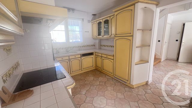 maison à vendre - 7 pièces - 190.0 m2 - BROU SUR CHANTEREINE - 77 - ILE-DE-FRANCE - Century 21 Victoire Immobilier