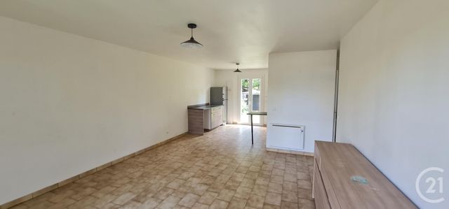 maison à vendre - 4 pièces - 60.8 m2 - MONTFERMEIL - 93 - ILE-DE-FRANCE - Century 21 Victoire Immobilier