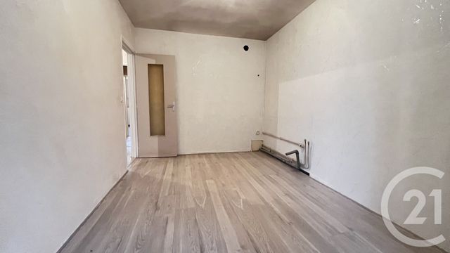 Appartement F3 à vendre - 3 pièces - 58.0 m2 - BROU SUR CHANTEREINE - 77 - ILE-DE-FRANCE - Century 21 Victoire Immobilier