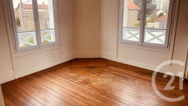 maison à louer - 6 pièces - 110.0 m2 - BROU SUR CHANTEREINE - 77 - ILE-DE-FRANCE - Century 21 Victoire Immobilier