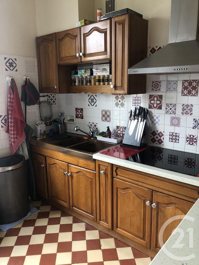 maison à louer - 6 pièces - 110.0 m2 - BROU SUR CHANTEREINE - 77 - ILE-DE-FRANCE - Century 21 Victoire Immobilier