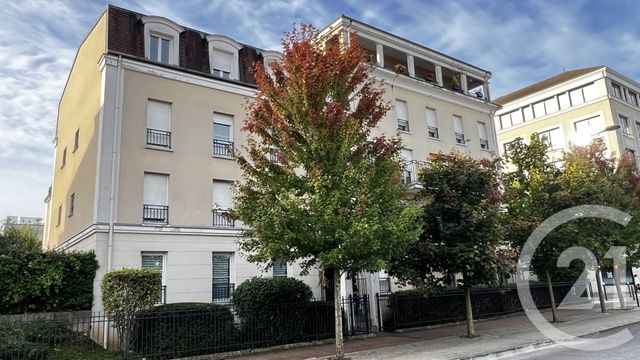 Appartement F4 à vendre - 4 pièces - 77.32 m2 - BUSSY ST GEORGES - 77 - ILE-DE-FRANCE - Century 21 Victoire Immobilier