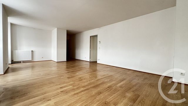 Appartement F4 à vendre - 4 pièces - 77.32 m2 - BUSSY ST GEORGES - 77 - ILE-DE-FRANCE - Century 21 Victoire Immobilier
