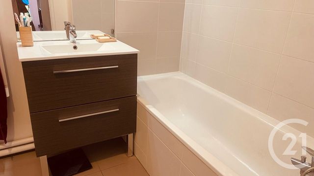 Appartement F3 à louer - 3 pièces - 58.95 m2 - BROU SUR CHANTEREINE - 77 - ILE-DE-FRANCE - Century 21 Victoire Immobilier