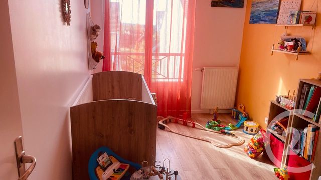 Appartement F3 à louer - 3 pièces - 58.95 m2 - BROU SUR CHANTEREINE - 77 - ILE-DE-FRANCE - Century 21 Victoire Immobilier