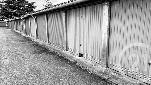 Parking à vendre BROU SUR CHANTEREINE