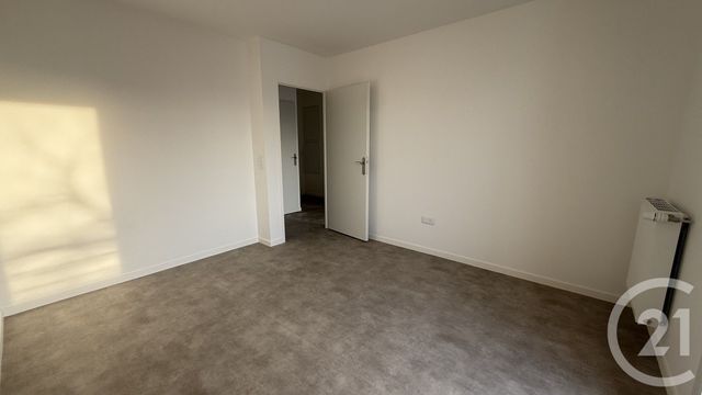 Appartement F3 à louer - 3 pièces - 54.87 m2 - BROU SUR CHANTEREINE - 77 - ILE-DE-FRANCE - Century 21 Victoire Immobilier