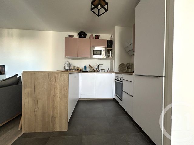 Appartement F2 à vendre - 2 pièces - 51.47 m2 - BROU SUR CHANTEREINE - 77 - ILE-DE-FRANCE - Century 21 Victoire Immobilier