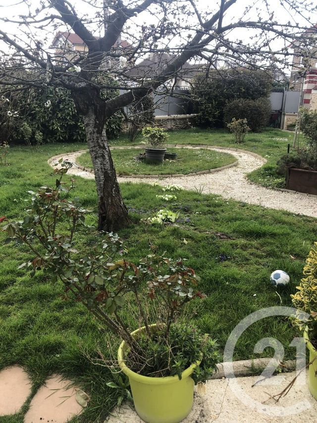 maison à vendre - 6 pièces - 110.0 m2 - BROU SUR CHANTEREINE - 77 - ILE-DE-FRANCE - Century 21 Victoire Immobilier