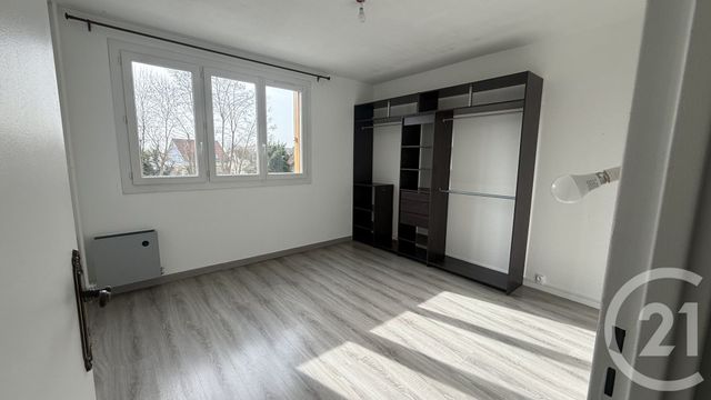 Appartement F3 à louer - 3 pièces - 63.79 m2 - BROU SUR CHANTEREINE - 77 - ILE-DE-FRANCE - Century 21 Victoire Immobilier