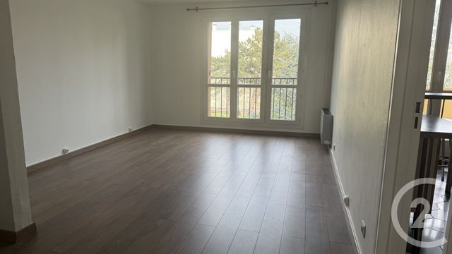 Appartement F3 à louer - 3 pièces - 63.79 m2 - BROU SUR CHANTEREINE - 77 - ILE-DE-FRANCE - Century 21 Victoire Immobilier