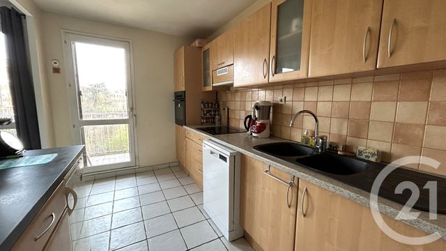 Appartement F4 à vendre - 4 pièces - 84.68 m2 - VAIRES SUR MARNE - 77 - ILE-DE-FRANCE - Century 21 Victoire Immobilier