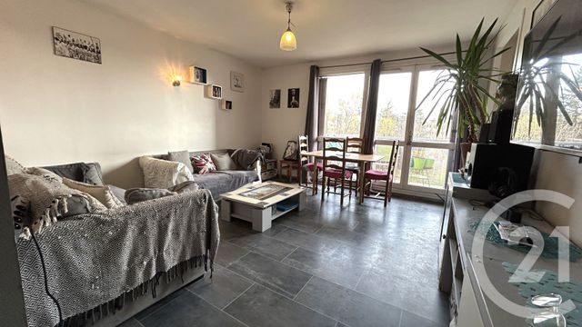 Appartement F4 à vendre - 4 pièces - 84.68 m2 - VAIRES SUR MARNE - 77 - ILE-DE-FRANCE - Century 21 Victoire Immobilier