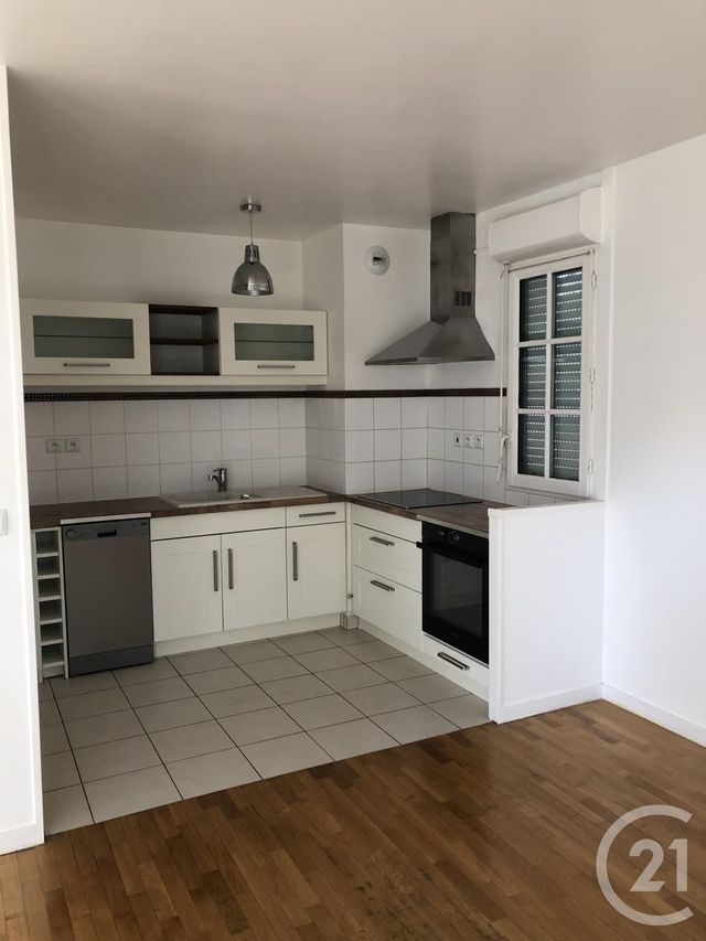 Appartement F3 à louer - 3 pièces - 64.53 m2 - VAIRES SUR MARNE - 77 - ILE-DE-FRANCE - Century 21 Victoire Immobilier