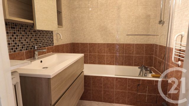 Appartement F3 à vendre - 3 pièces - 64.9 m2 - VILLEMOMBLE - 93 - ILE-DE-FRANCE - Century 21 Victoire Immobilier