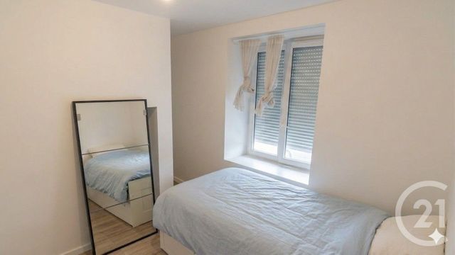 Appartement F2 à vendre - 2 pièces - 24.3 m2 - COULOMMIERS - 77 - ILE-DE-FRANCE - Century 21 Victoire Immobilier