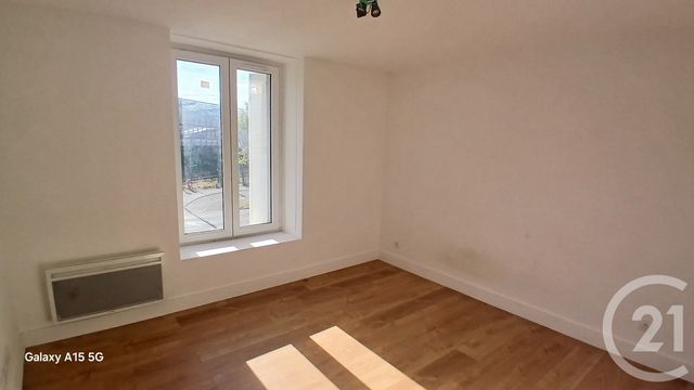 Appartement F3 à vendre - 3 pièces - 54.4 m2 - COULOMMIERS - 77 - ILE-DE-FRANCE - Century 21 Victoire Immobilier