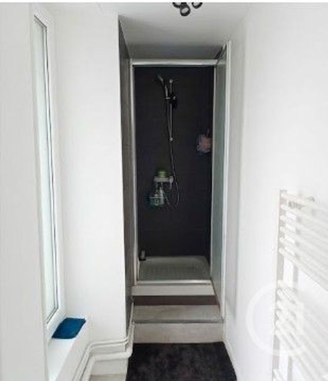 Appartement F3 à vendre - 3 pièces - 54.4 m2 - COULOMMIERS - 77 - ILE-DE-FRANCE - Century 21 Victoire Immobilier