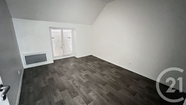Appartement F3 à vendre - 3 pièces - 59.3 m2 - COULOMMIERS - 77 - ILE-DE-FRANCE - Century 21 Victoire Immobilier