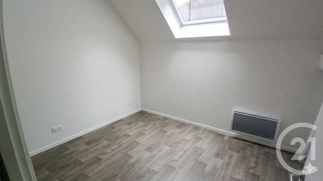 Appartement F3 à vendre - 3 pièces - 59.3 m2 - COULOMMIERS - 77 - ILE-DE-FRANCE - Century 21 Victoire Immobilier