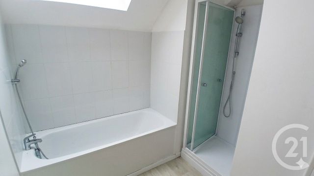 Appartement F3 à vendre - 3 pièces - 59.3 m2 - COULOMMIERS - 77 - ILE-DE-FRANCE - Century 21 Victoire Immobilier
