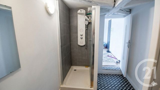 Appartement F2 à vendre - 2 pièces - 43.3 m2 - COULOMMIERS - 77 - ILE-DE-FRANCE - Century 21 Victoire Immobilier
