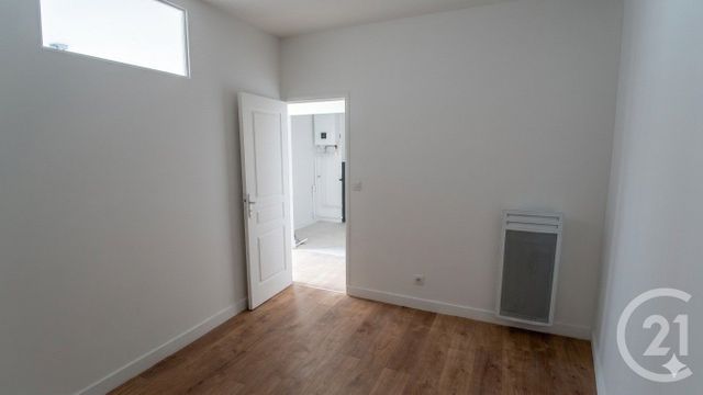 Appartement F2 à vendre - 2 pièces - 43.5 m2 - COULOMMIERS - 77 - ILE-DE-FRANCE - Century 21 Victoire Immobilier