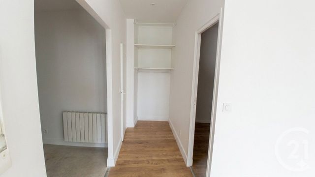 Appartement F2 à vendre - 2 pièces - 43.5 m2 - COULOMMIERS - 77 - ILE-DE-FRANCE - Century 21 Victoire Immobilier