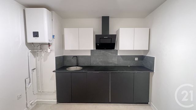 Appartement F2 à vendre - 2 pièces - 43.5 m2 - COULOMMIERS - 77 - ILE-DE-FRANCE - Century 21 Victoire Immobilier