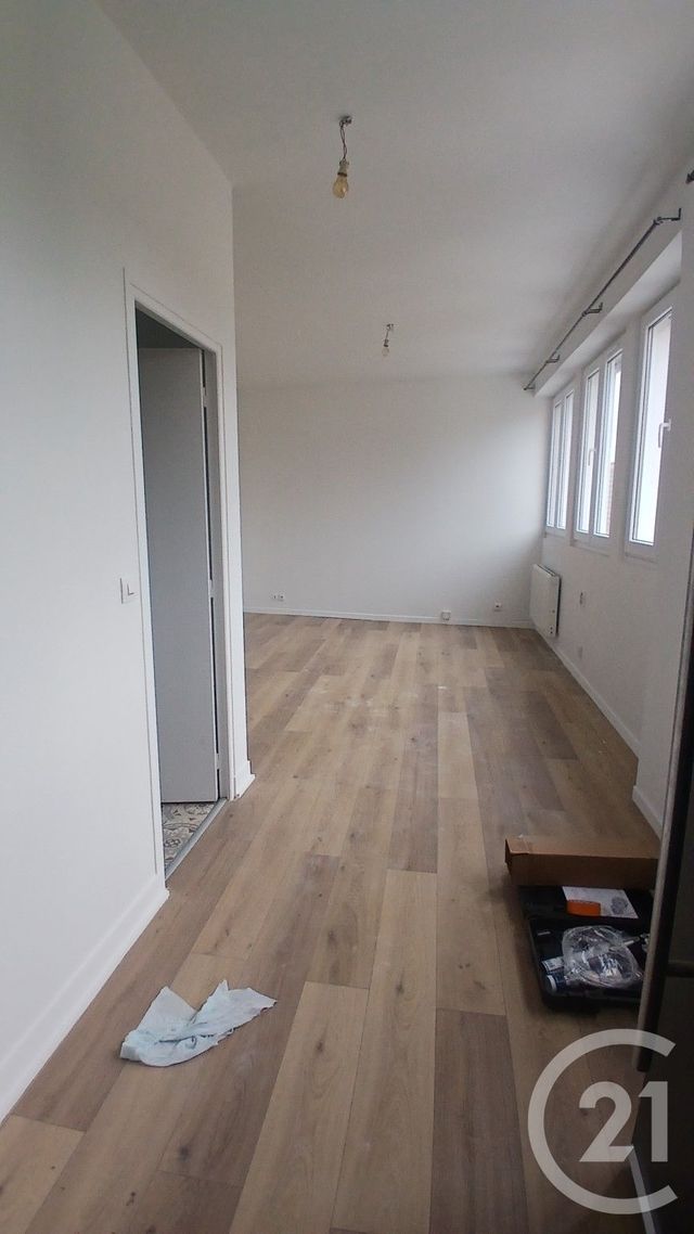Appartement F2 à vendre - 2 pièces - 48.4 m2 - COULOMMIERS - 77 - ILE-DE-FRANCE - Century 21 Victoire Immobilier