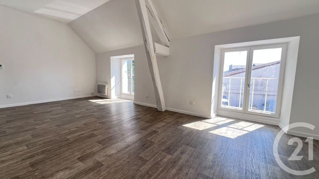 Appartement F2 à vendre - 2 pièces - 40.0 m2 - COULOMMIERS - 77 - ILE-DE-FRANCE - Century 21 Victoire Immobilier