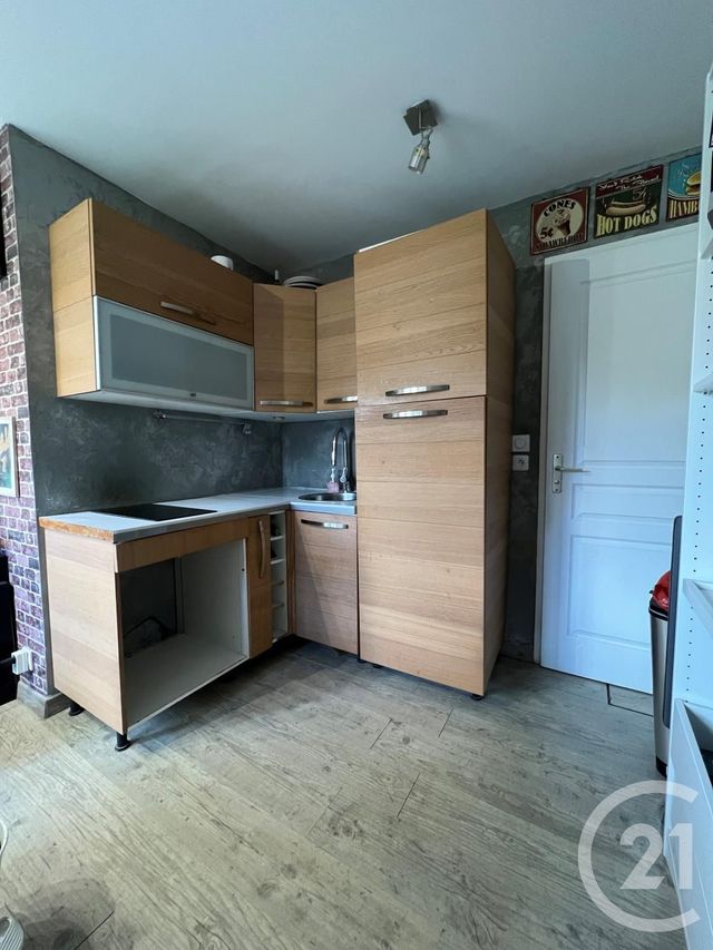 Appartement F1 à louer - 1 pièce - 22.2 m2 - CHELLES - 77 - ILE-DE-FRANCE - Century 21 Victoire Immobilier