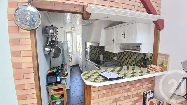 Appartement Duplex à louer - 4 pièces - 92.01 m2 - MEAUX - 77 - ILE-DE-FRANCE - Century 21 Victoire Immobilier