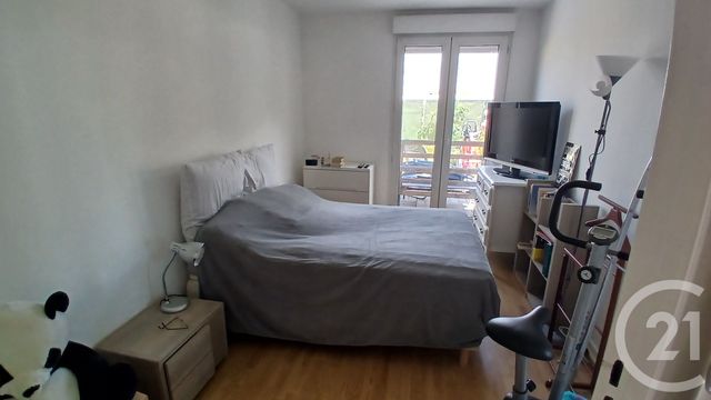 Appartement Duplex à louer - 4 pièces - 92.01 m2 - MEAUX - 77 - ILE-DE-FRANCE - Century 21 Victoire Immobilier