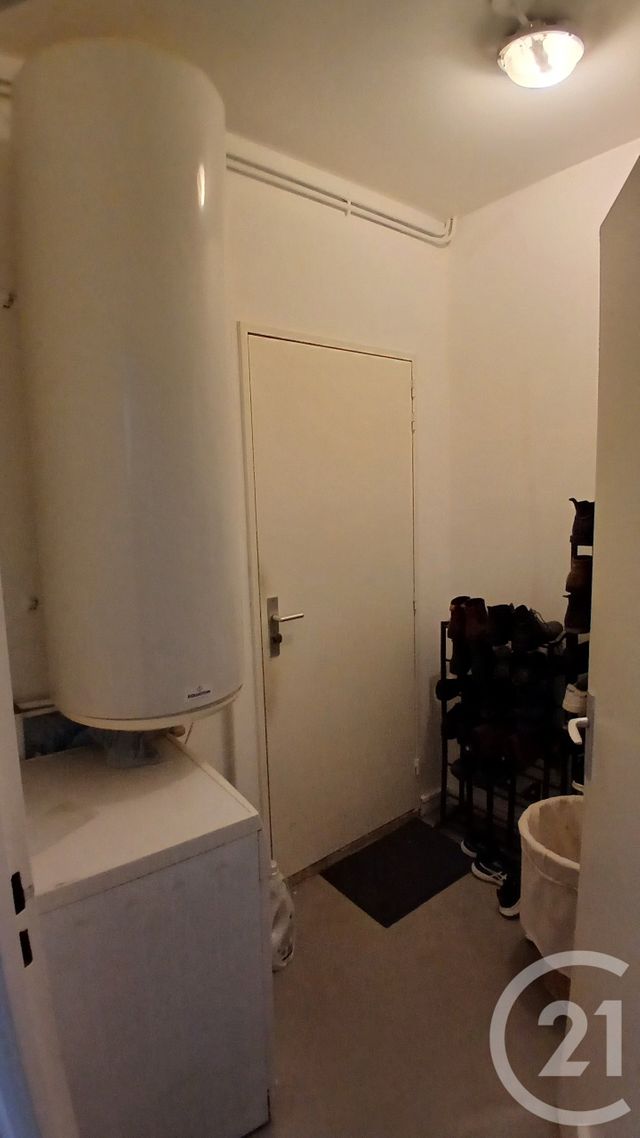 Appartement Duplex à louer - 4 pièces - 92.01 m2 - MEAUX - 77 - ILE-DE-FRANCE - Century 21 Victoire Immobilier