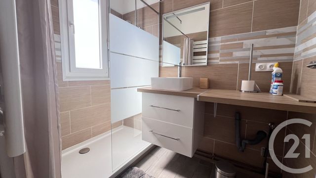 Appartement F2 à vendre - 2 pièces - 42.25 m2 - BROU SUR CHANTEREINE - 77 - ILE-DE-FRANCE - Century 21 Victoire Immobilier
