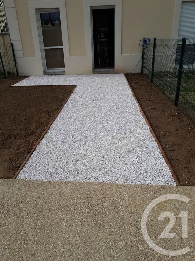 Appartement F2 à louer - 2 pièces - 27.04 m2 - COUILLY PONT AUX DAMES - 77 - ILE-DE-FRANCE - Century 21 Victoire Immobilier