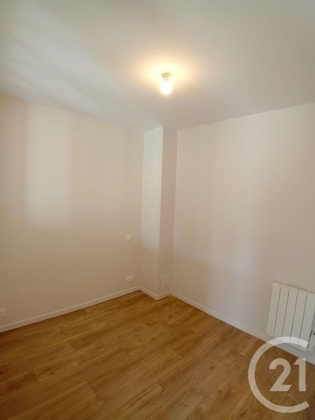 Appartement F2 à louer - 2 pièces - 27.04 m2 - COUILLY PONT AUX DAMES - 77 - ILE-DE-FRANCE - Century 21 Victoire Immobilier