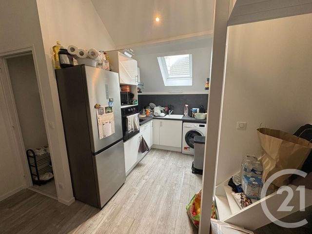 Appartement F2 à louer - 2 pièces - 43.03 m2 - VAIRES SUR MARNE - 77 - ILE-DE-FRANCE - Century 21 Victoire Immobilier