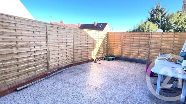 maison à vendre - 4 pièces - 135.8 m2 - BROU SUR CHANTEREINE - 77 - ILE-DE-FRANCE - Century 21 Victoire Immobilier
