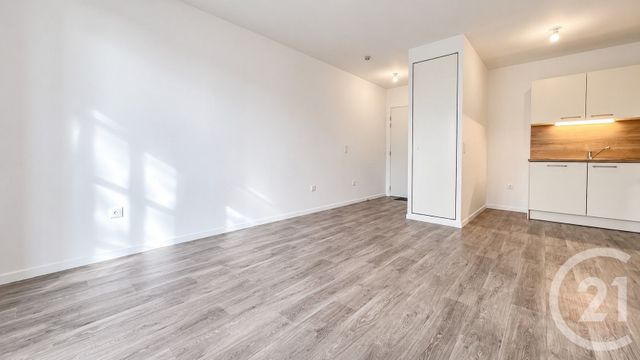 Appartement F2 à vendre - 2 pièces - 39.6 m2 - CHELLES - 77 - ILE-DE-FRANCE - Century 21 Victoire Immobilier