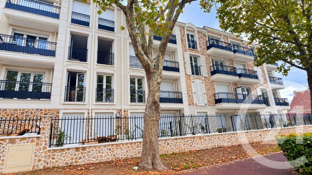 Appartement F2 à vendre - 2 pièces - 39.6 m2 - CHELLES - 77 - ILE-DE-FRANCE - Century 21 Victoire Immobilier