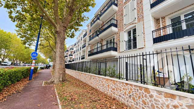 Appartement F2 à vendre - 2 pièces - 39.6 m2 - CHELLES - 77 - ILE-DE-FRANCE - Century 21 Victoire Immobilier