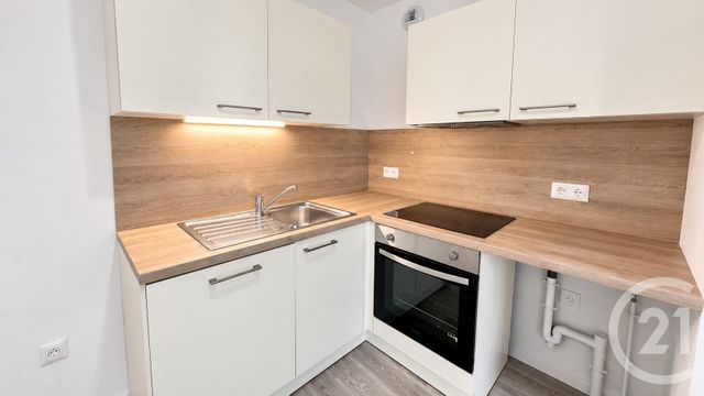 Appartement F2 à vendre - 2 pièces - 39.6 m2 - CHELLES - 77 - ILE-DE-FRANCE - Century 21 Victoire Immobilier